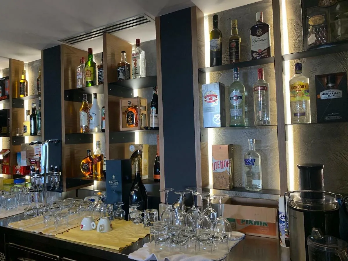 Hotel Lahuta Bajram Curri